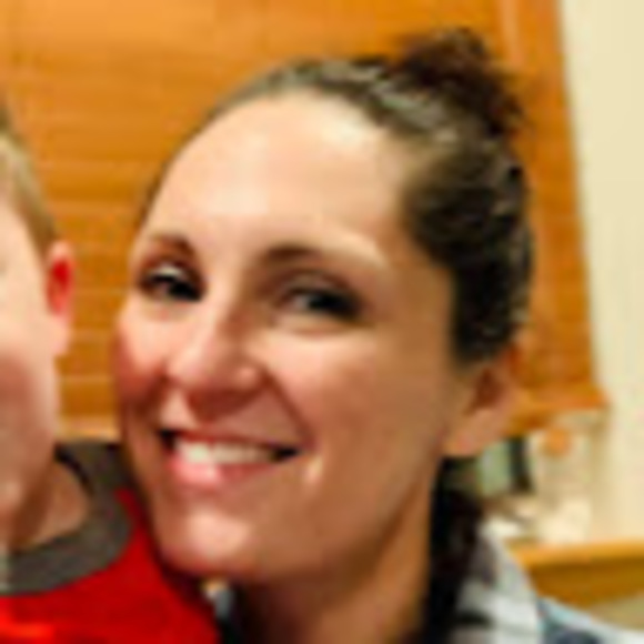 Meet your Posher, Kelley - Picture 1 of 1